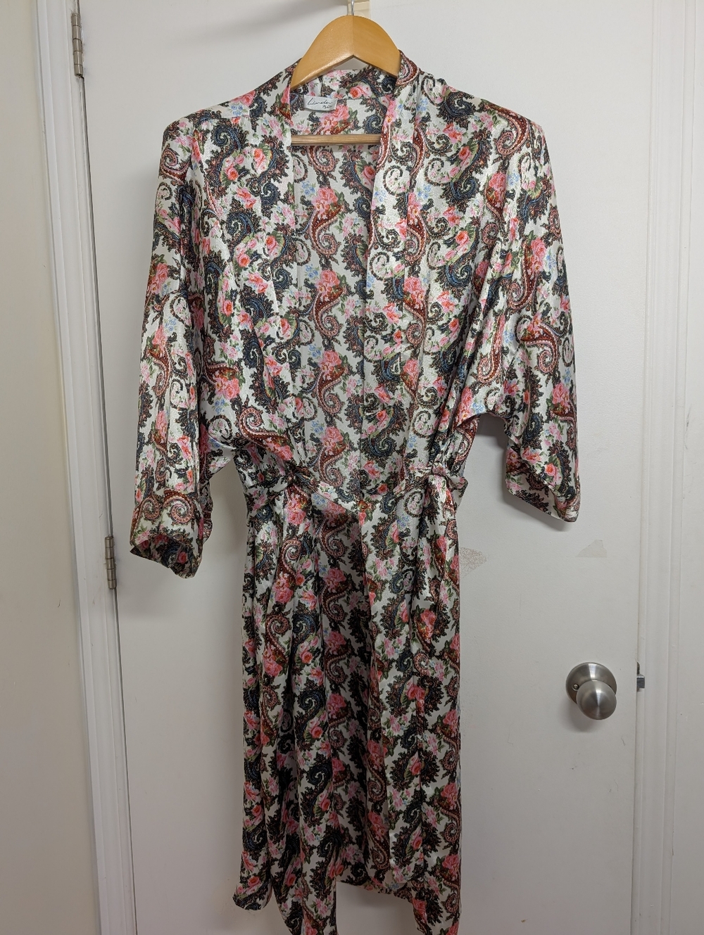 VINTAGE PAISLEY FLORAL ROBE KIMONO STYLE BELTED LOUNGEWEAR SOFT FEMININE LOOK - Picture 2 of 6